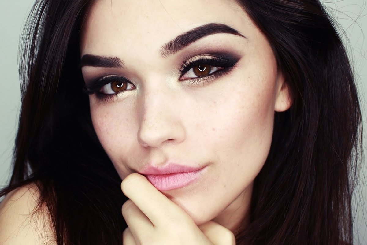 Брови для брюнеток