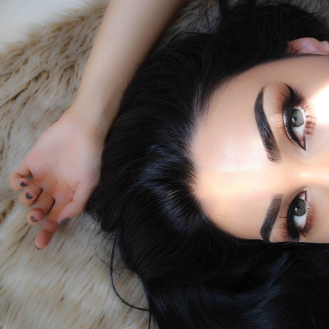 Брови для брюнеток