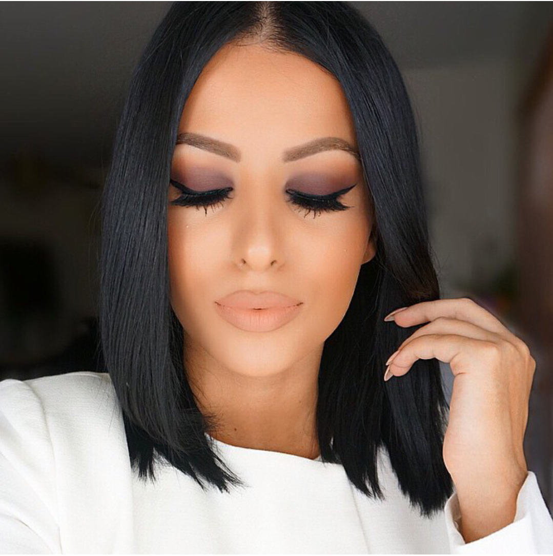 Каре черные волосы