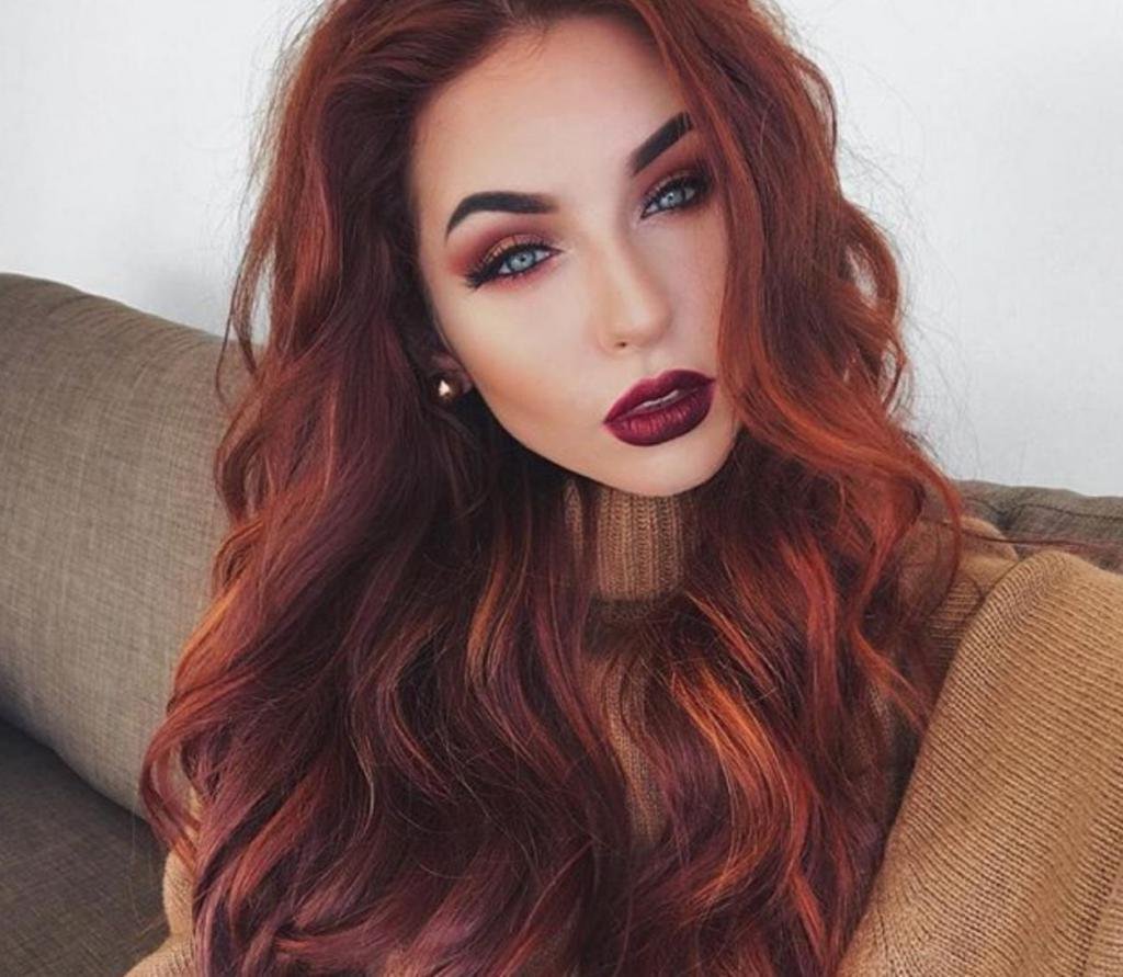 Тёмный каштан с рыжиной цвет волос