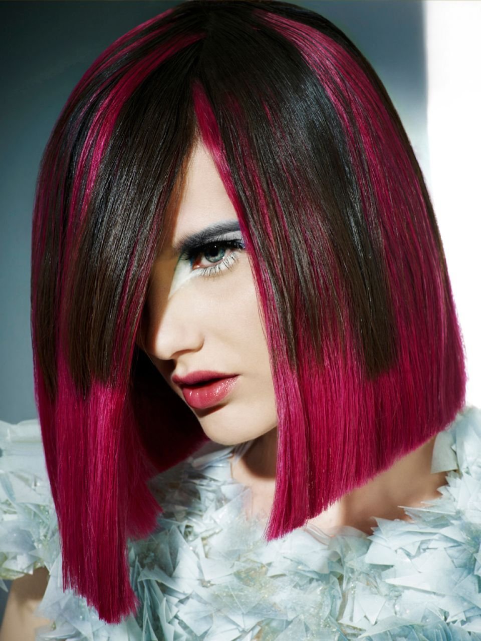 Красные пряди