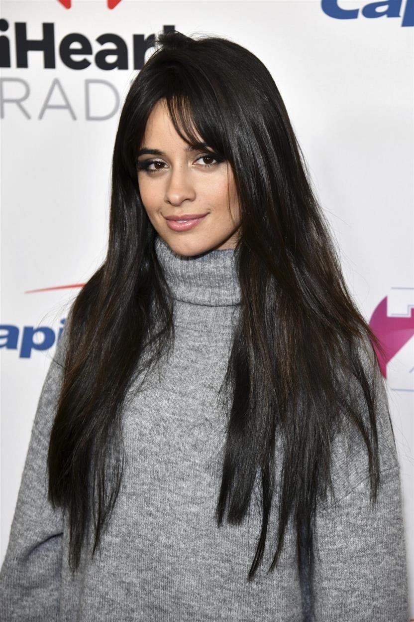 Челка шторка Ани Лорак