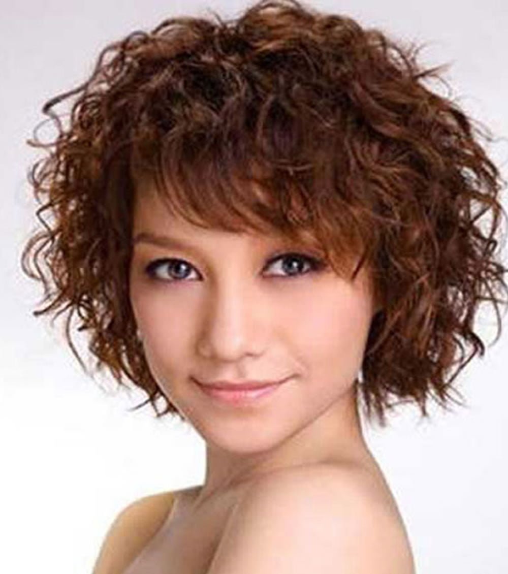 Короткие кудрявые волосы
