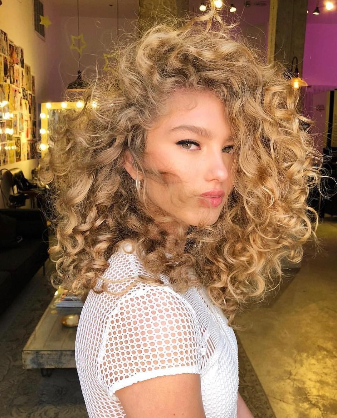 Прическа кудри от корней