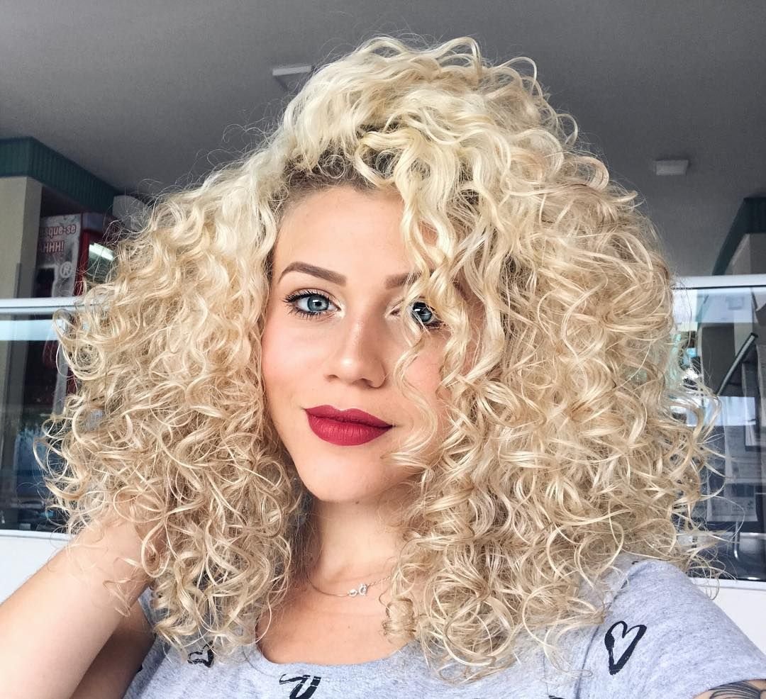 Кудрявый блонд