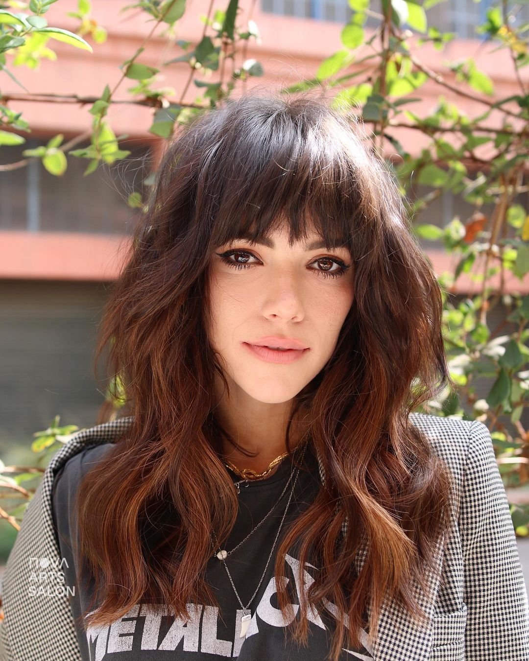 Каскад с челкой