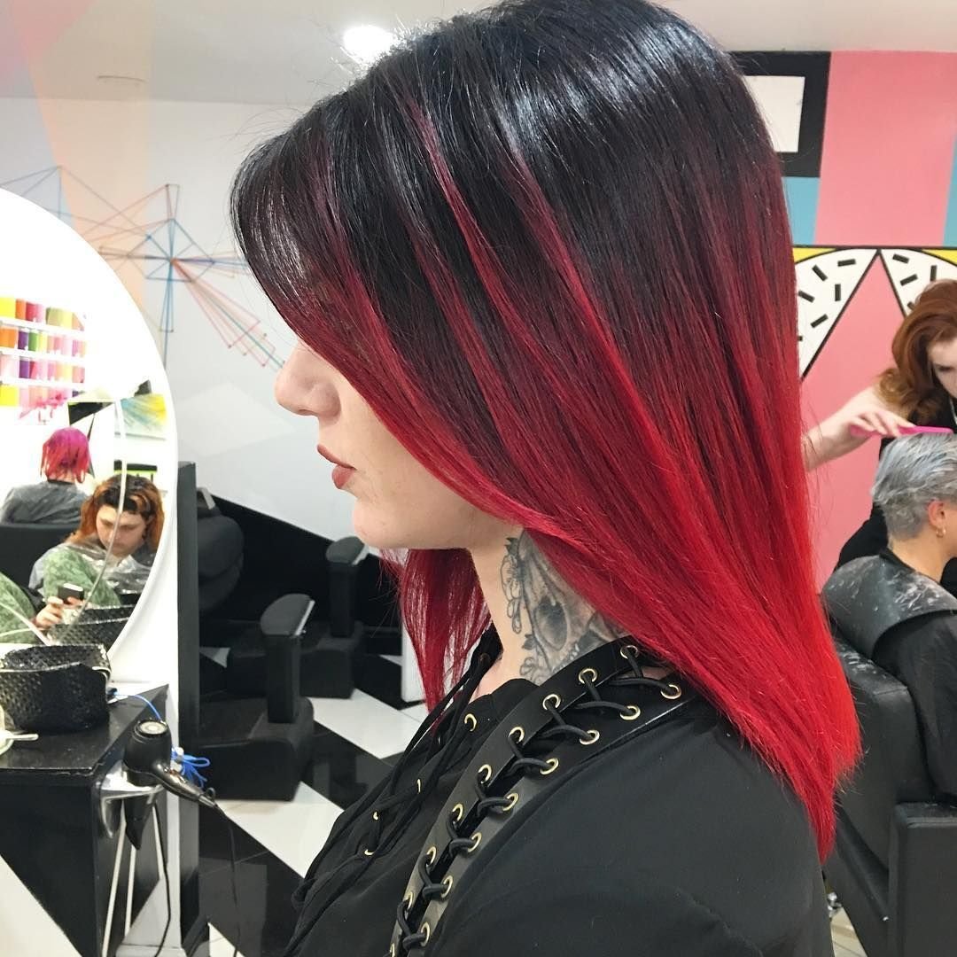 Скрытое окрашивание волос красный