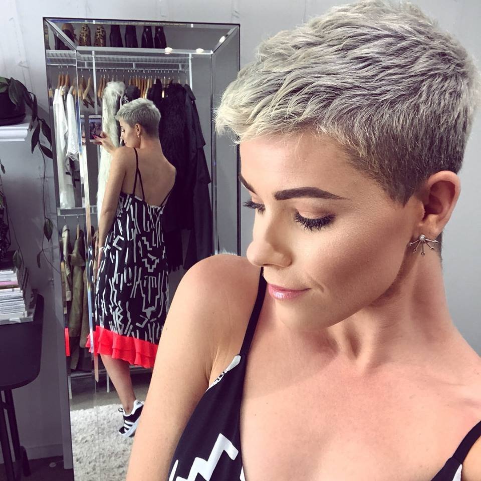 Пикси с окрашиванием омбре