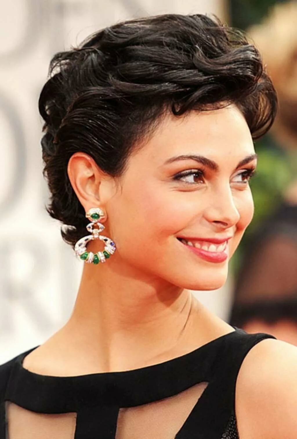 Прическаина короткие волосы