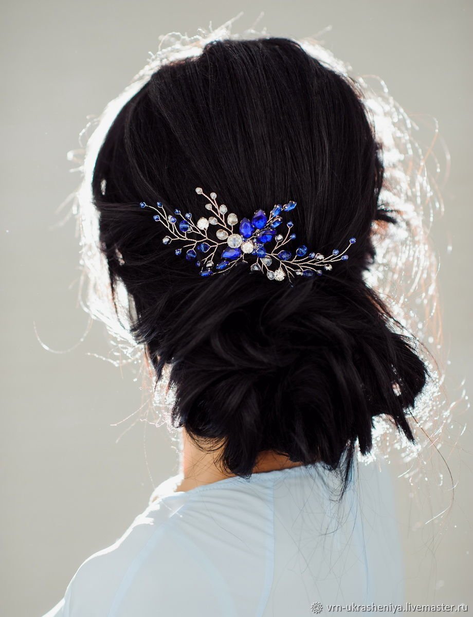 Причёски с гребнем для средних волос