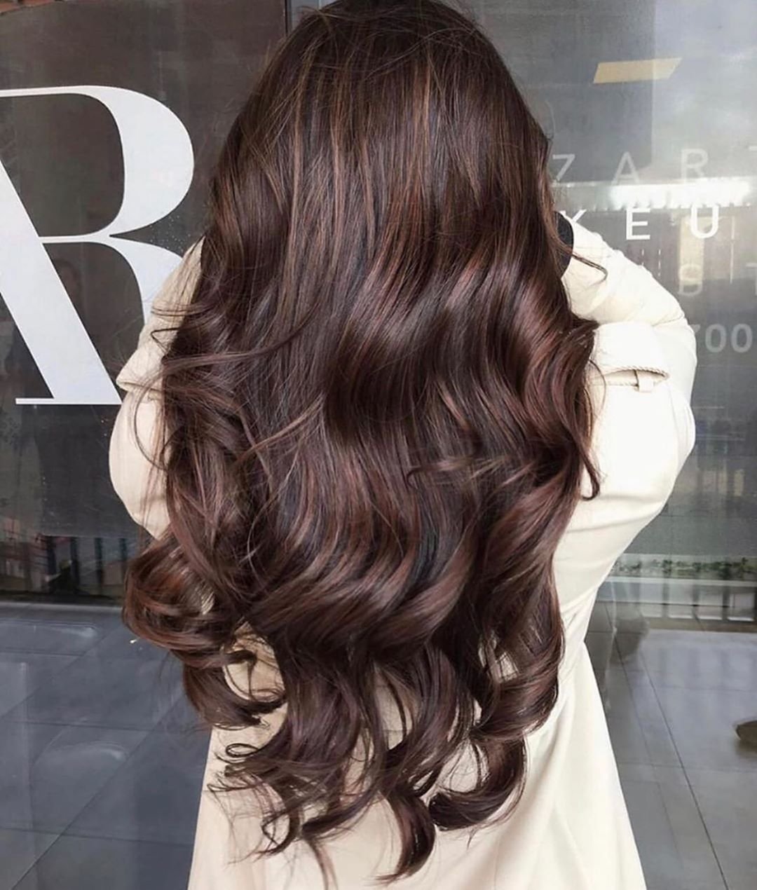 Шоколадный цвет волос