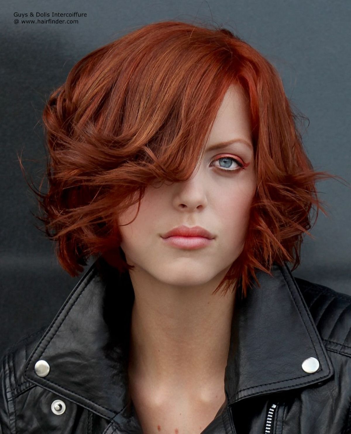 Рыжее градуированное каре