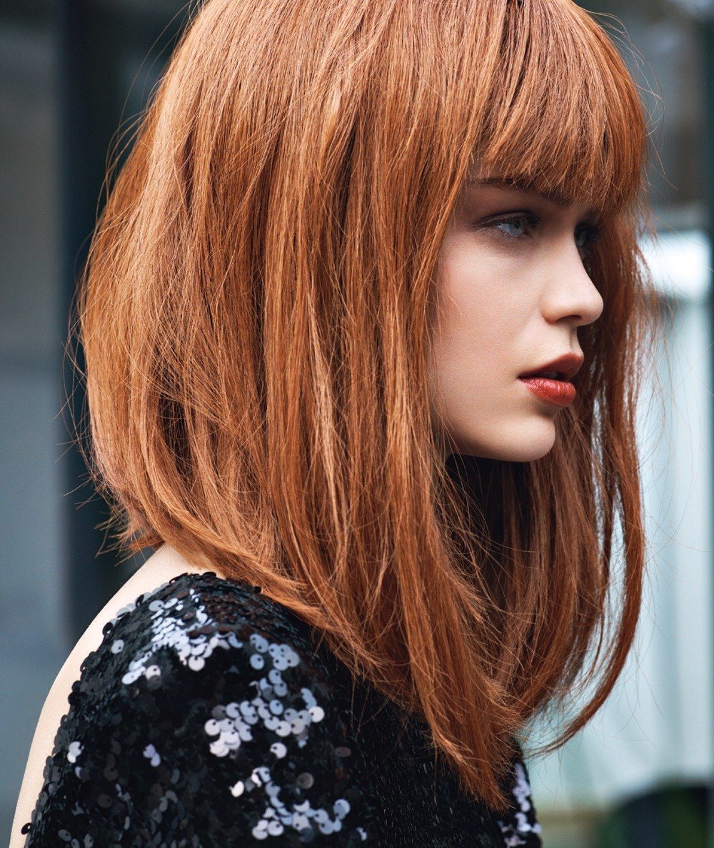 Удлиненное каре рыжие волосы