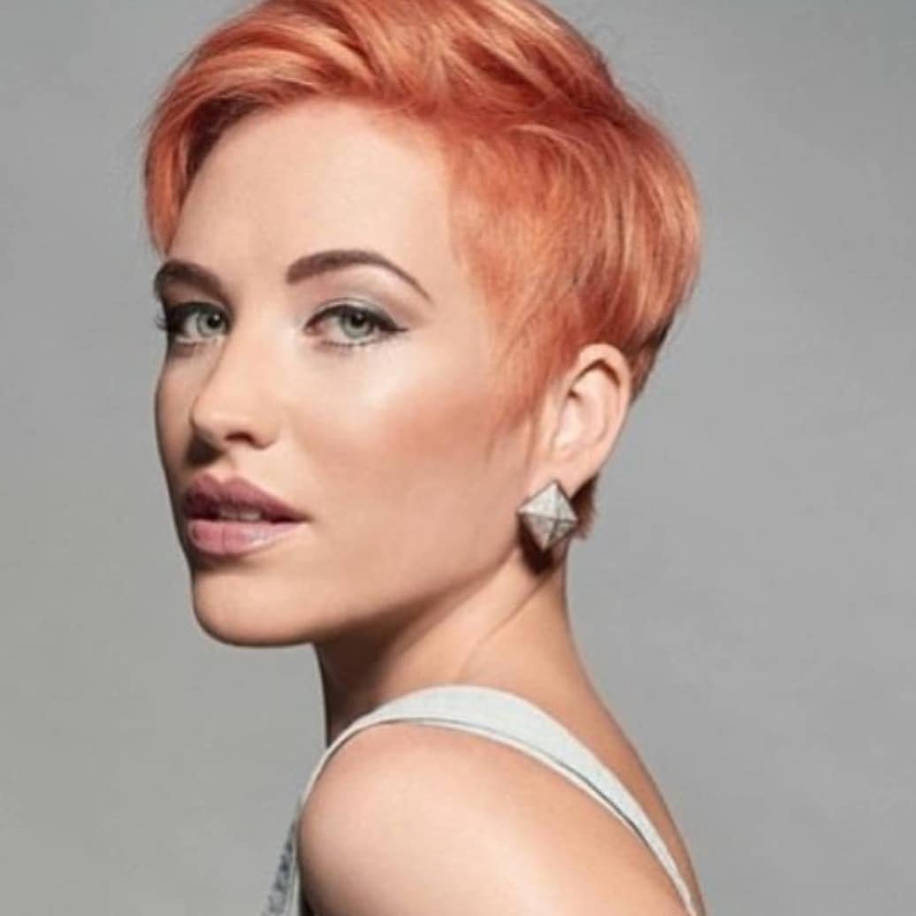 Короткие стрижки на рыжие волосы