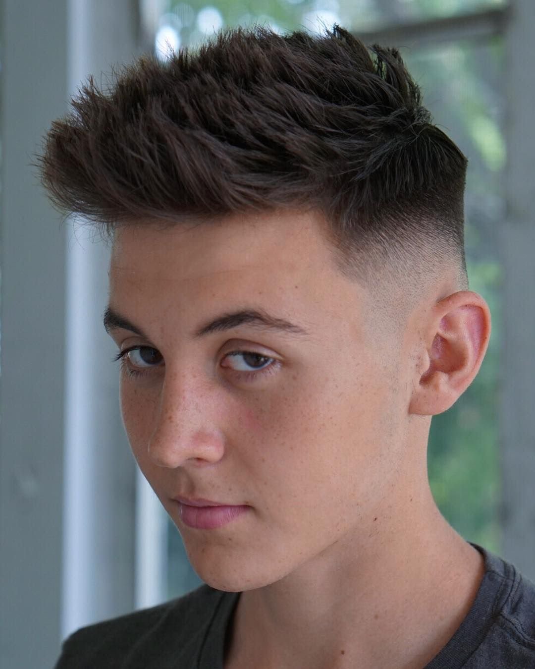 Модные подростковые стрижки короткие