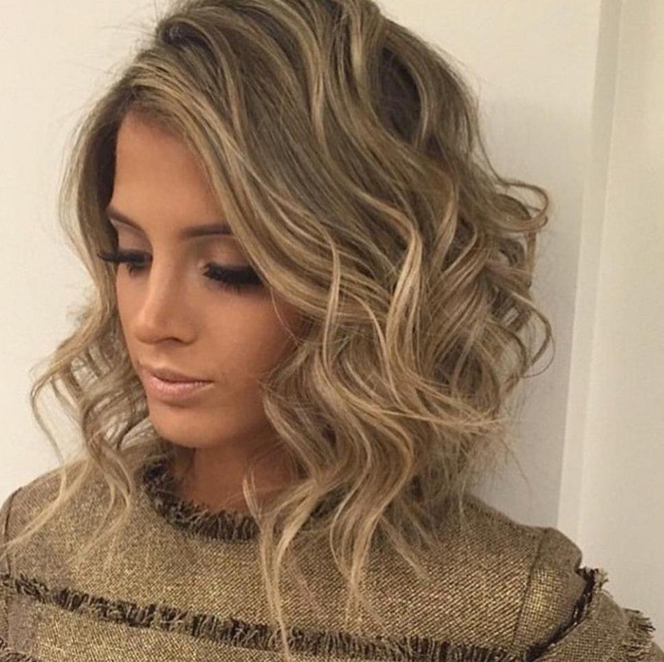 Ломаные Локоны на средние волосы