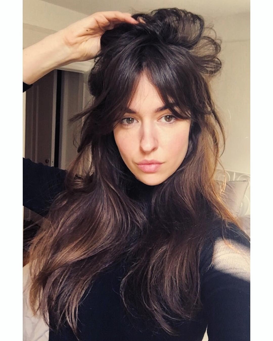 Челка шторка 2022