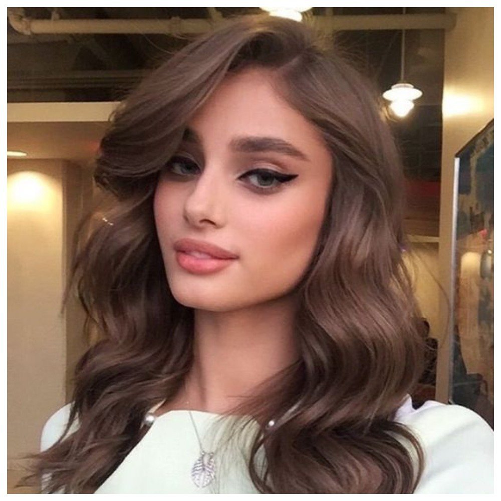 Укладка волос вверх средней длины