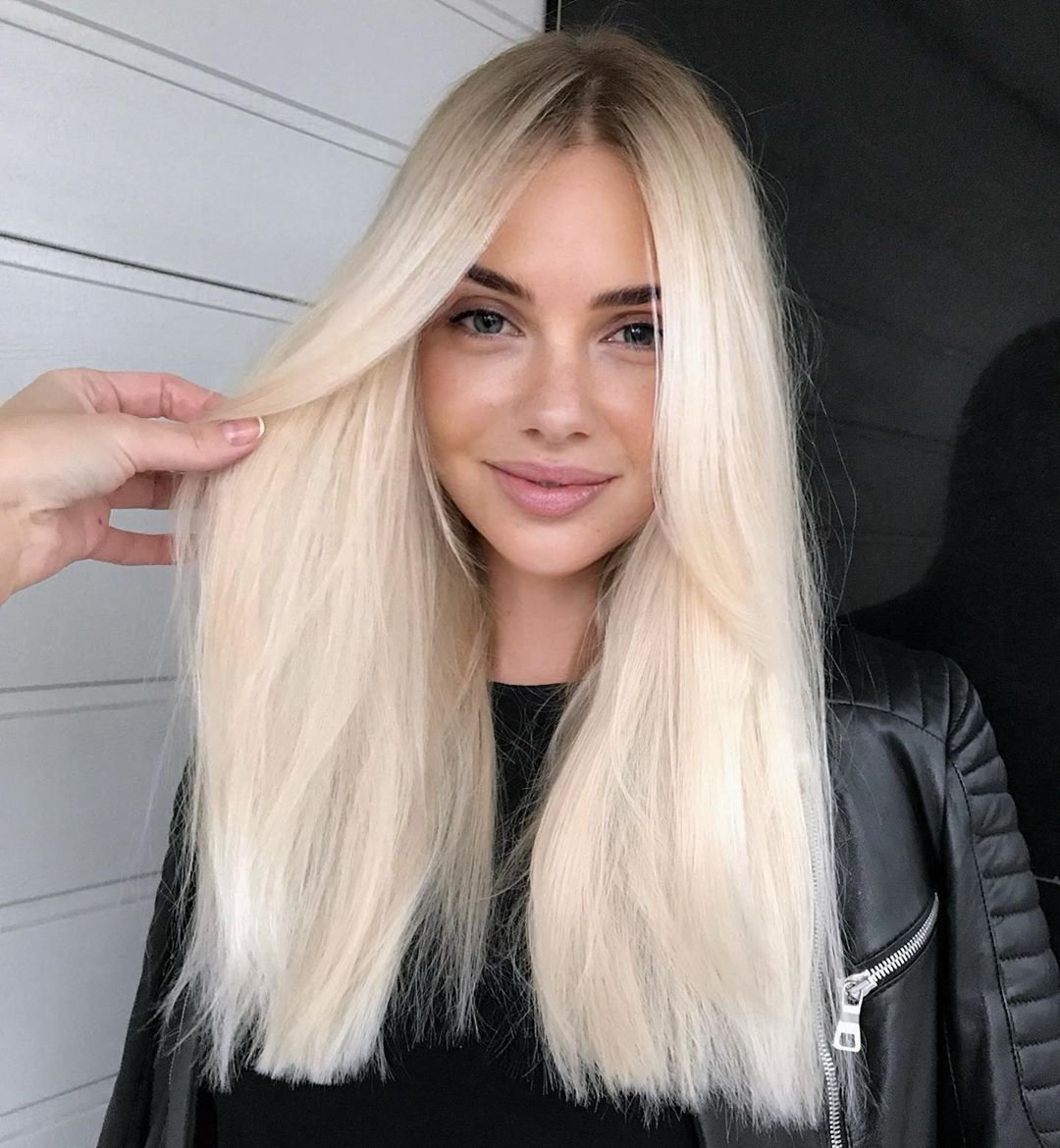 Длинные волосы блонд