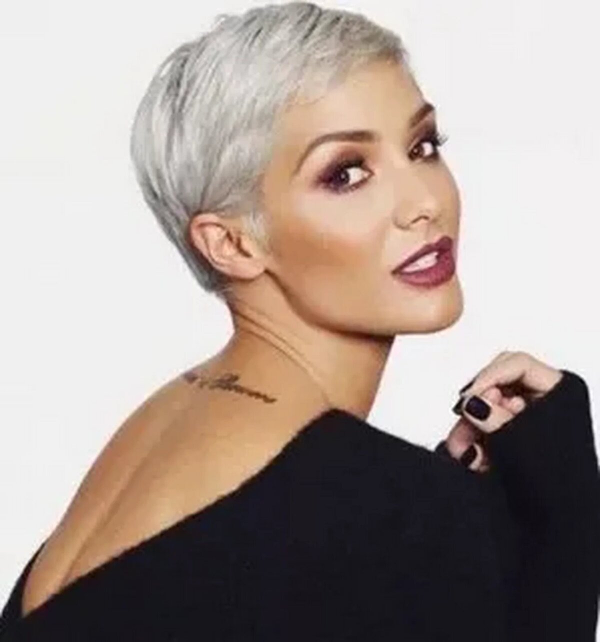 Пикси седой блонд