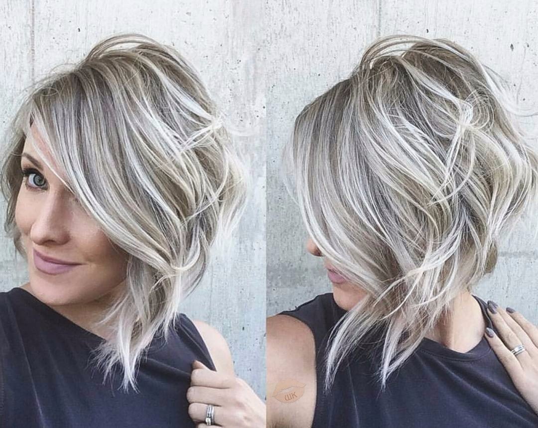 Мелирование темное с белым на короткие волосы