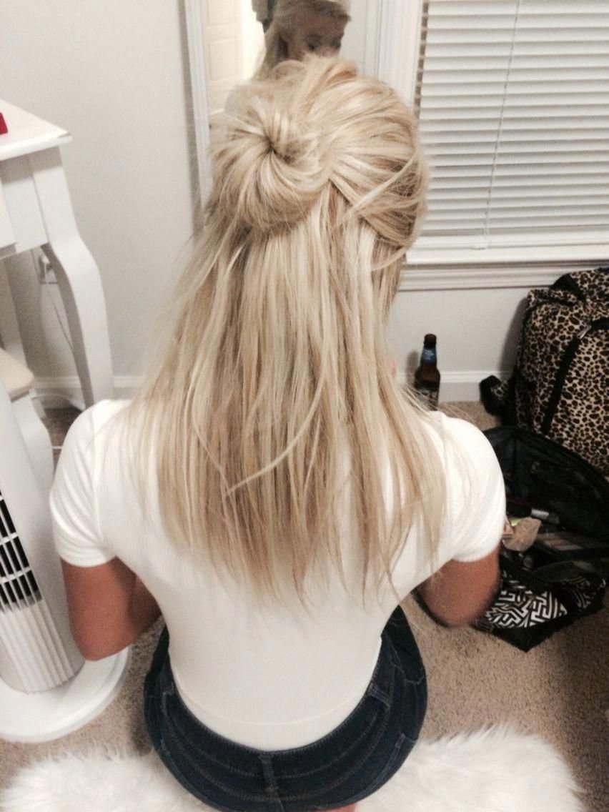 Шикарные длинные белые волосы