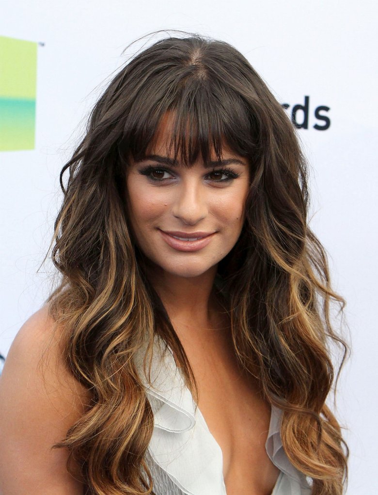 Мелирование на темные волосы с прямой челкой