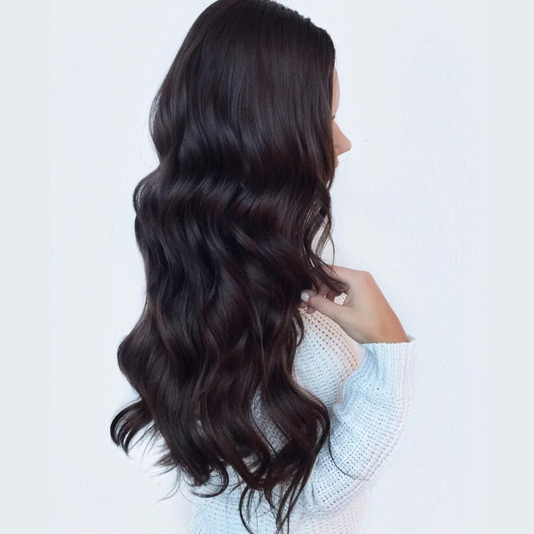 Черно каштановые волосы