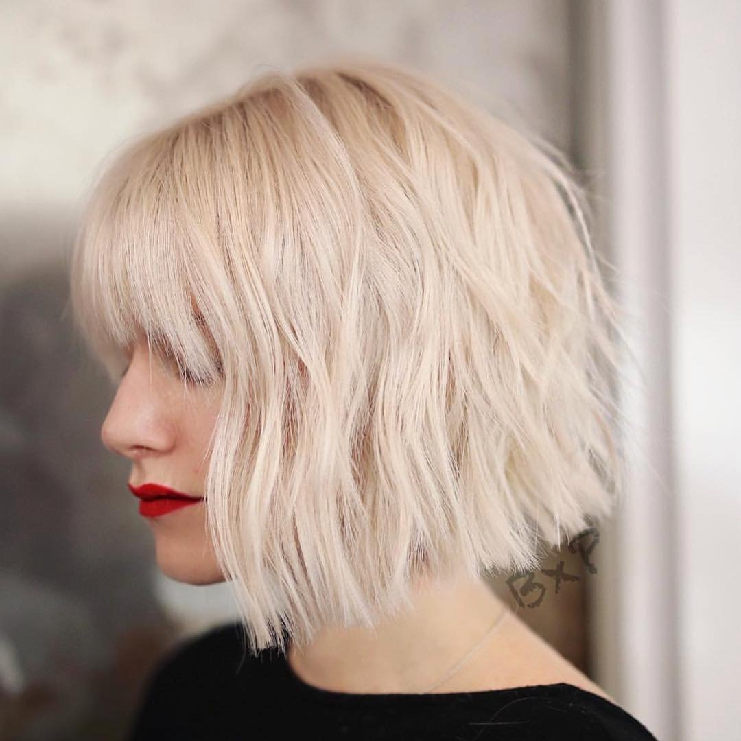 Короткие женские стрижки с разных ракурсов