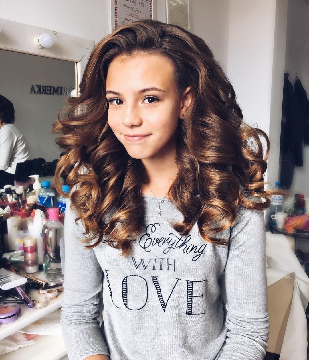 Локоны на средние волосы