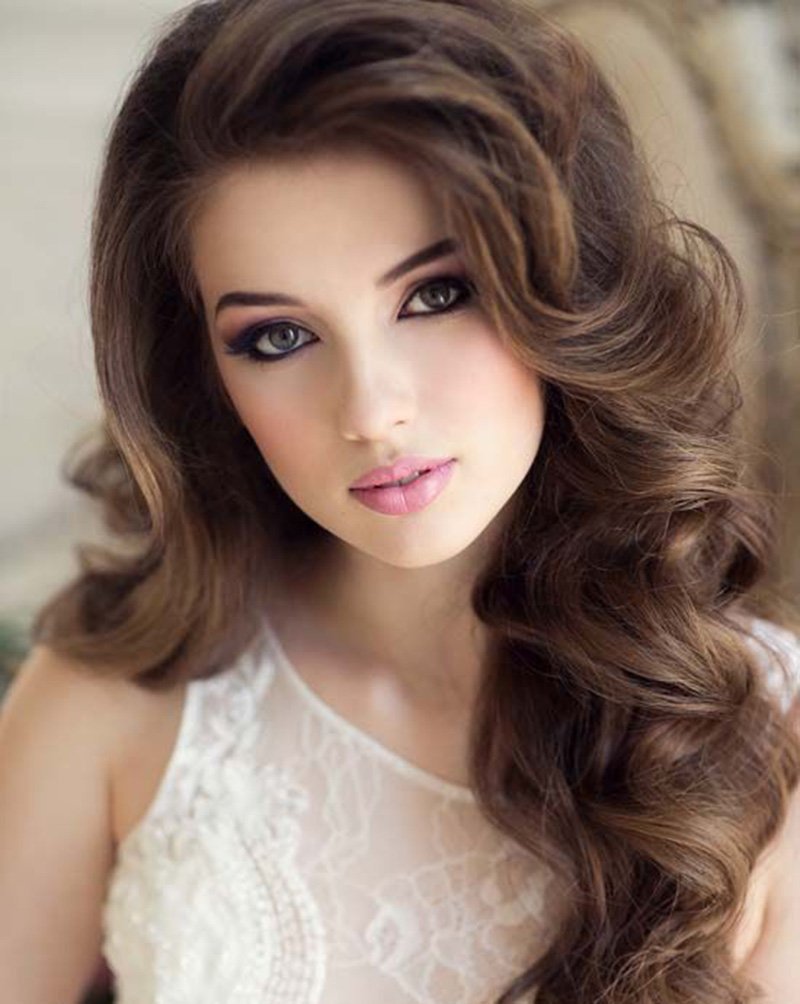 Укладка на длинные волосы