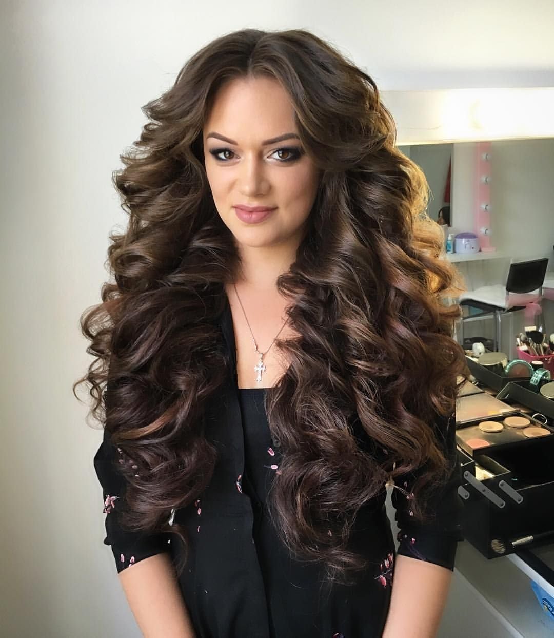 Пышные кудри