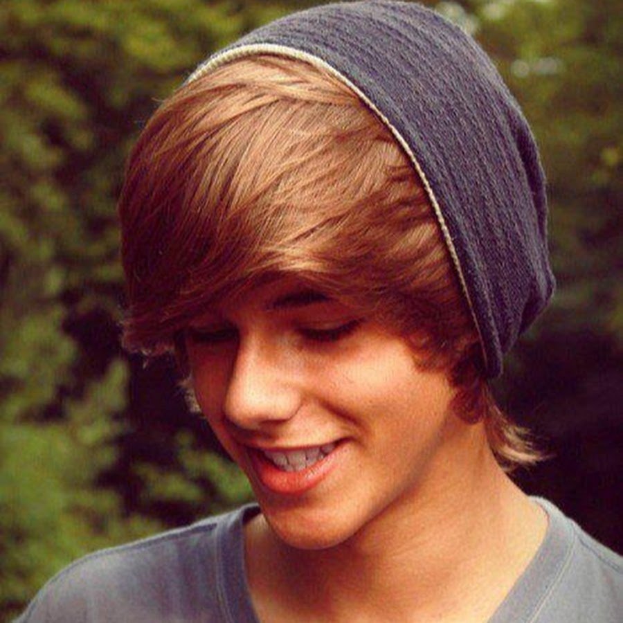 Cedric Bratzke модель