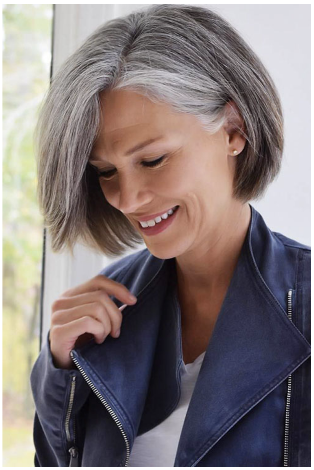 Лукас 2020 Седые волосы