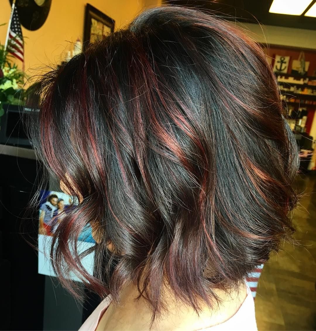 Яркое мелирование на темные волосы