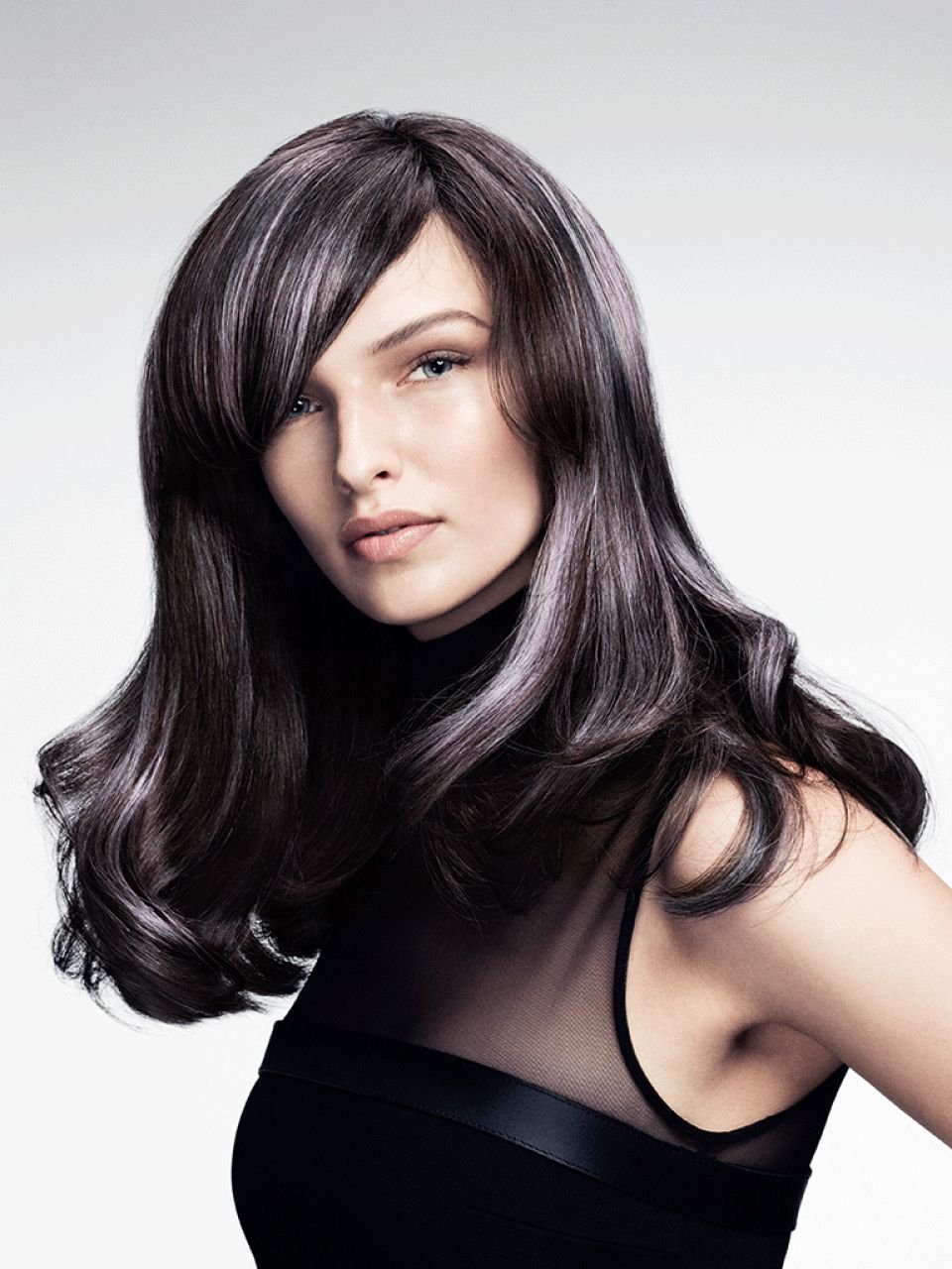 Красное мелирование на темные волосы