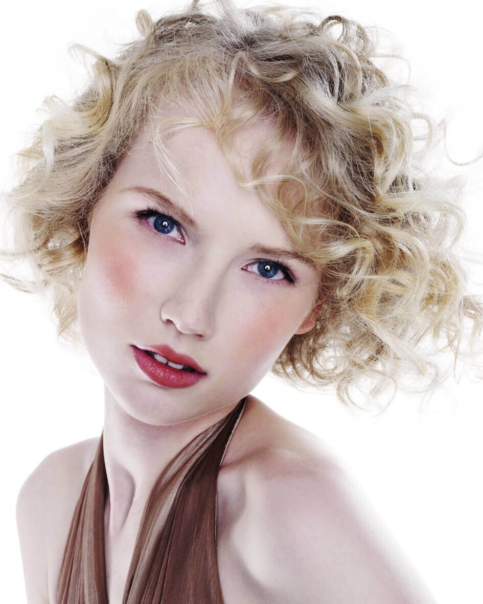 Стрижки на ьонкие аьюзийса воло сы