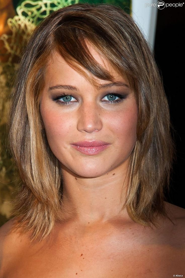 Дженнифер Лоуренс Каскад челка