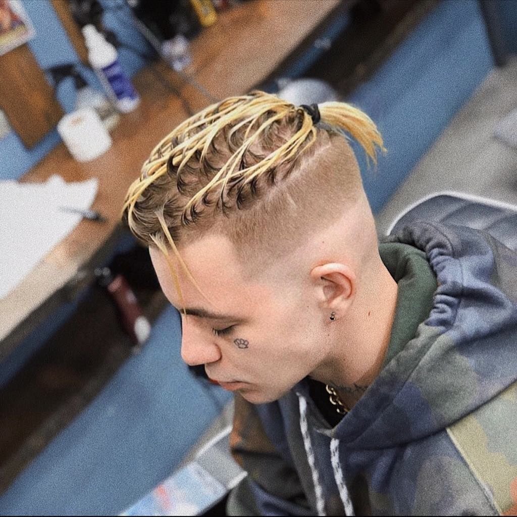 Фейд стрижка Элджей