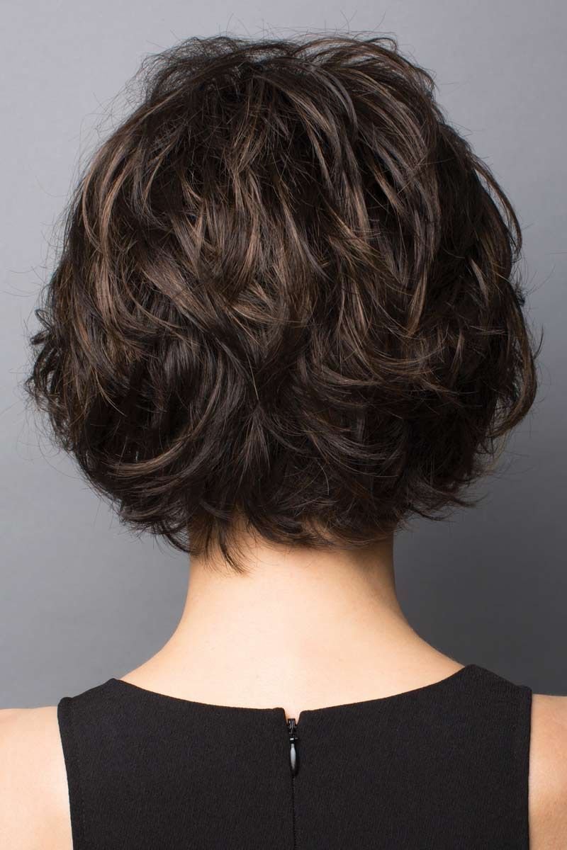 Стрижка layered short Bob