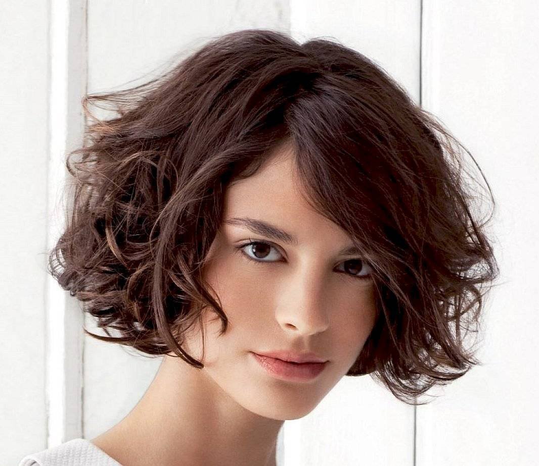 Каре на густые вьющиеся волосы