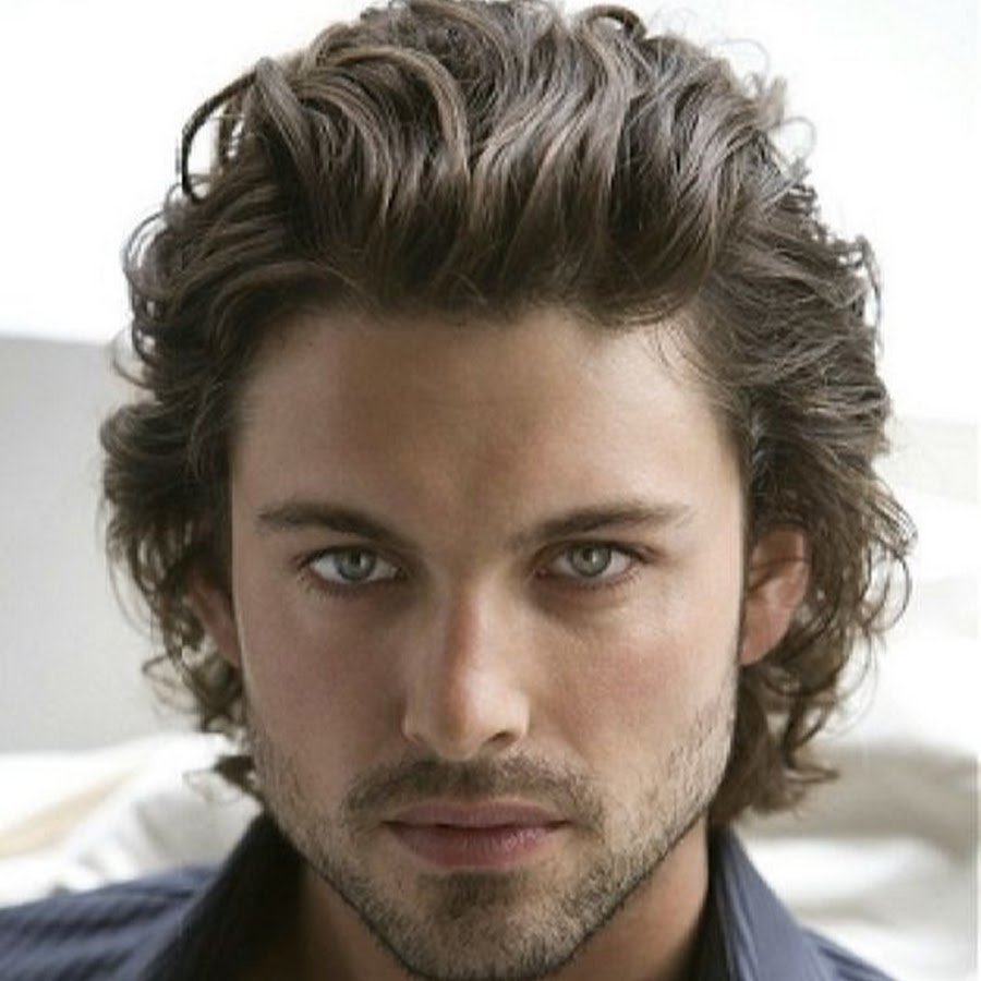 Причёски для кудрявых волос мужские