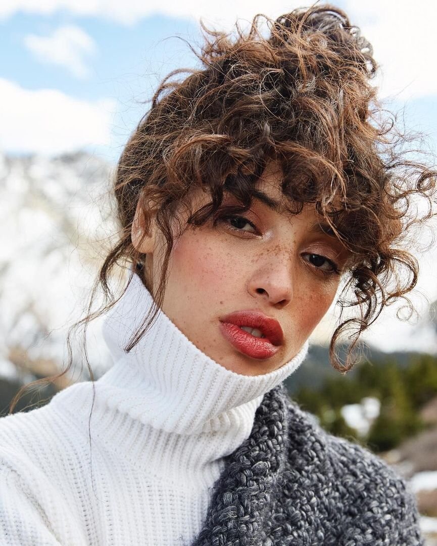 Хадиджа ред Тандер