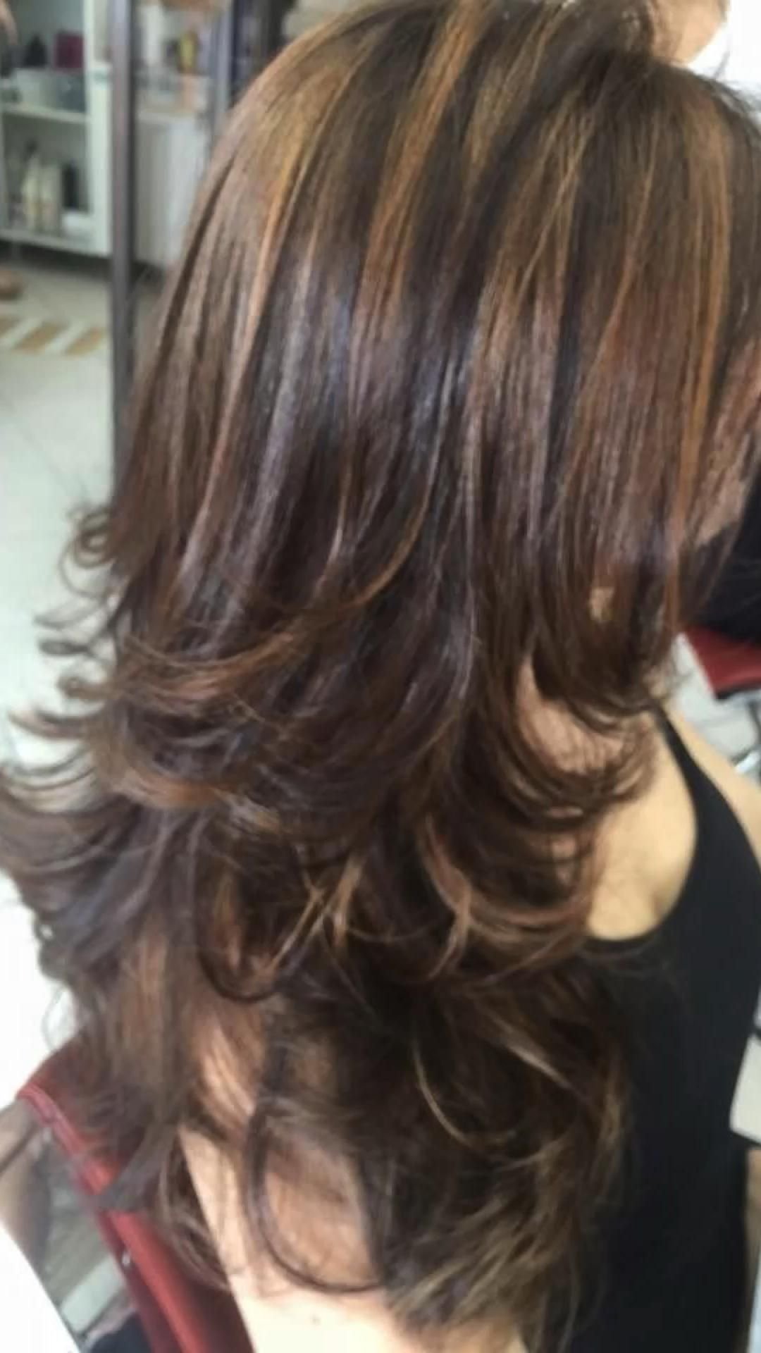 Каскад на темные волосы