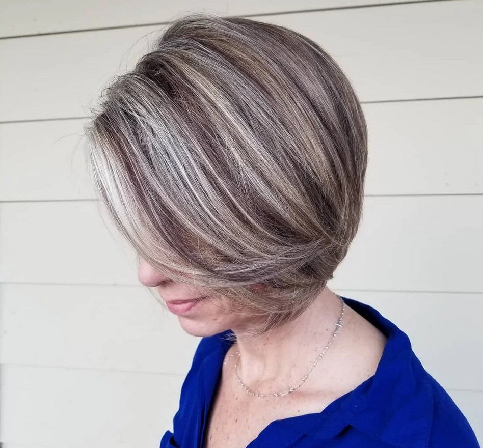 Колорирование коротких седых волос