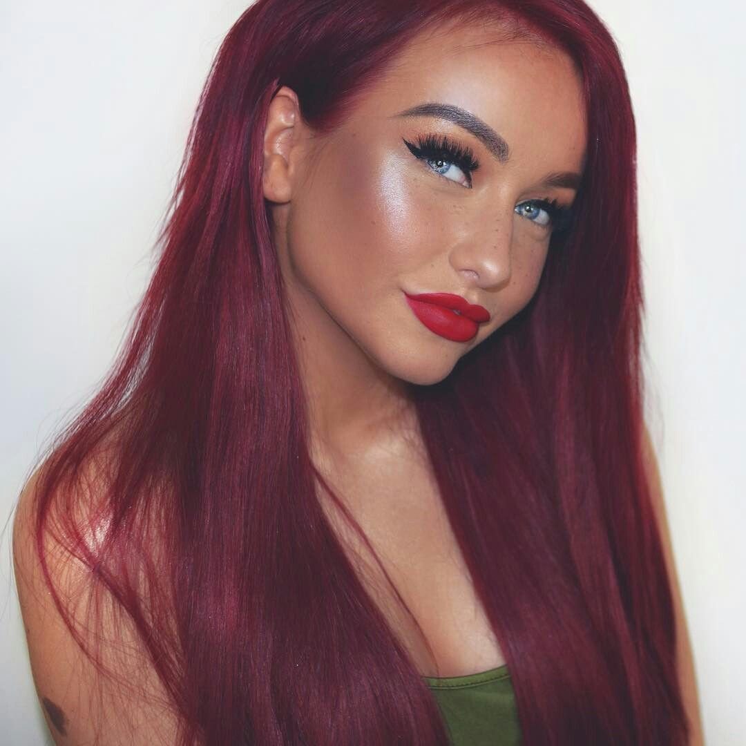 Макияж в сливовых тонах