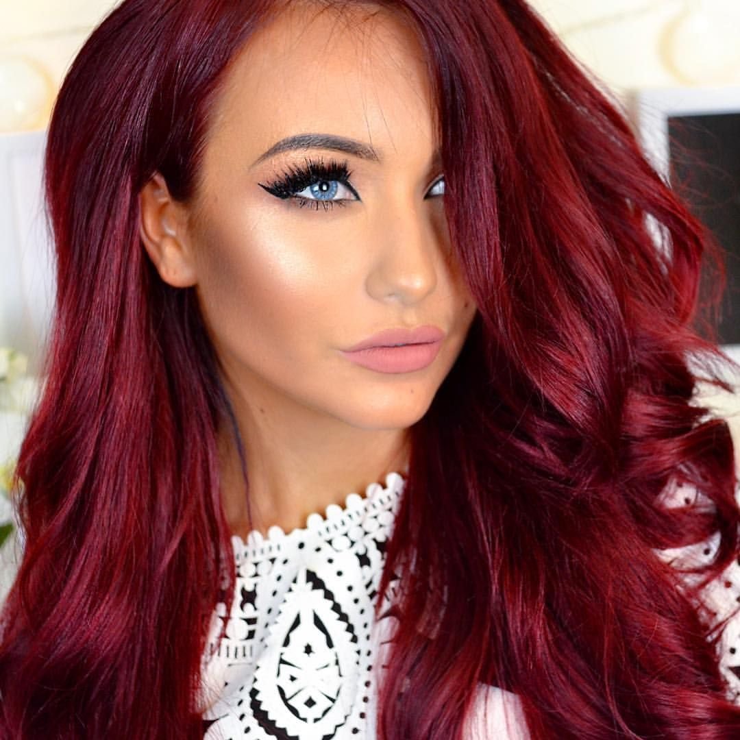 Цвет бургунди с розовым оттенком волосы