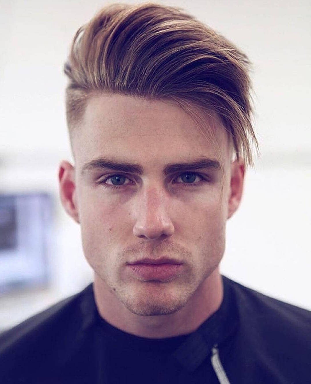 The Side Swept Undercut стрижка