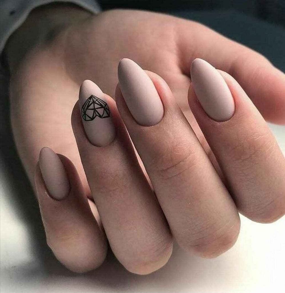 Ногти миндаль кошачий глаз