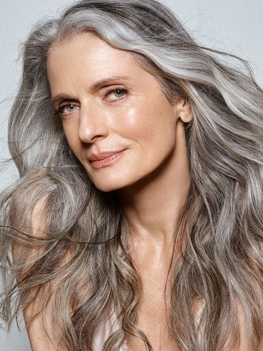 Дафна Хикс Grey hair